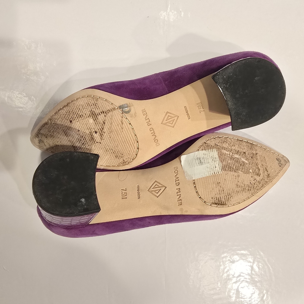 Donald Pliner Purple Suzette Suede Pointed Toe Heels - Picture 8 of 8